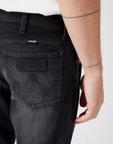 Męskie Spodnie Jeansowe Wrangler Larston Legends W18S8966R 112145862